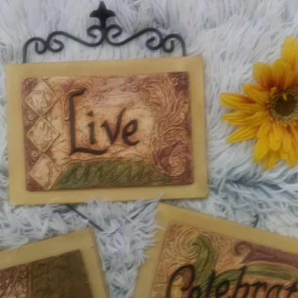 Home interior wall plaques 4 piece - Picture 2 of 7